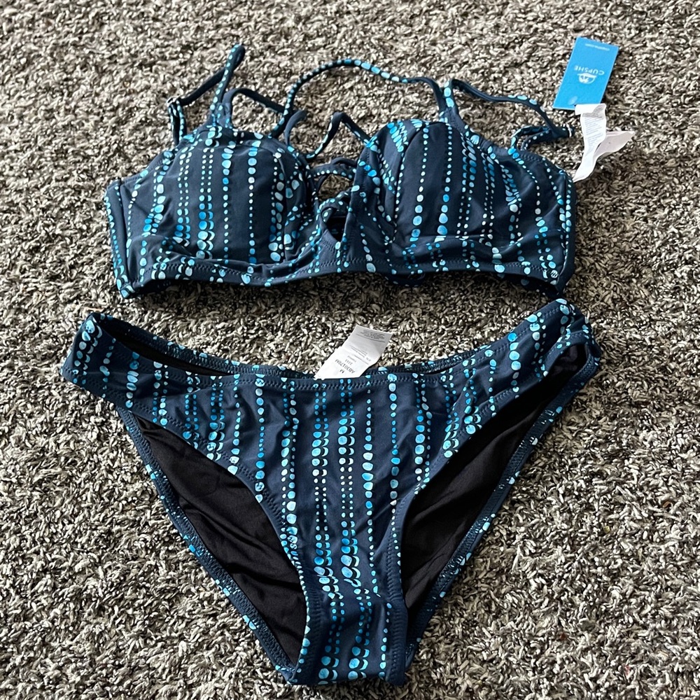 Cupshe Navy Dot Bikini (M)
